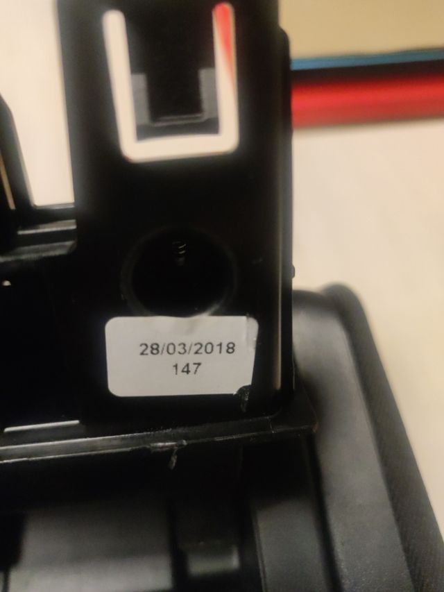 apoyabrazos central Renault Megane 4 (2018)