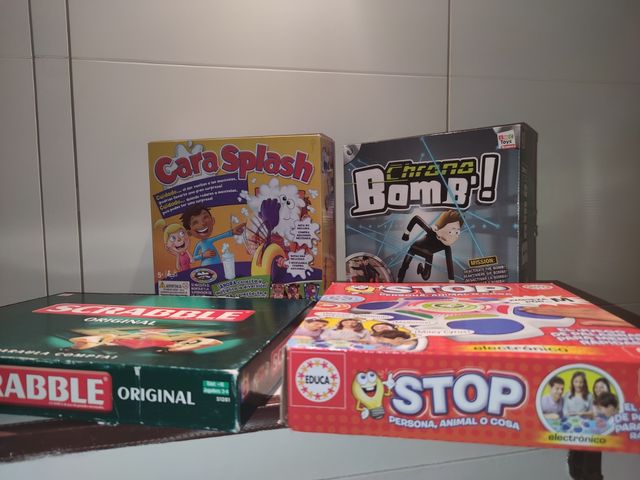Lote de juegos de mesa