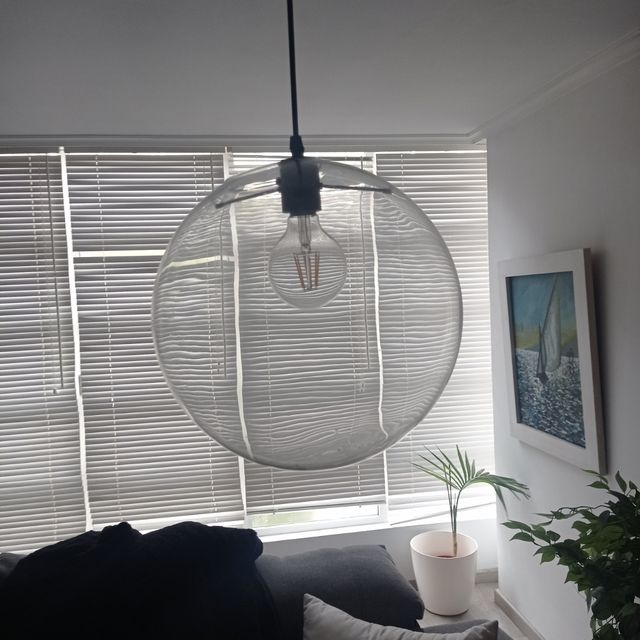 lampara bola cristal .