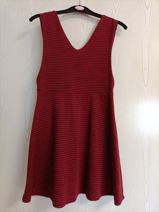 Peto y jersey de Zara