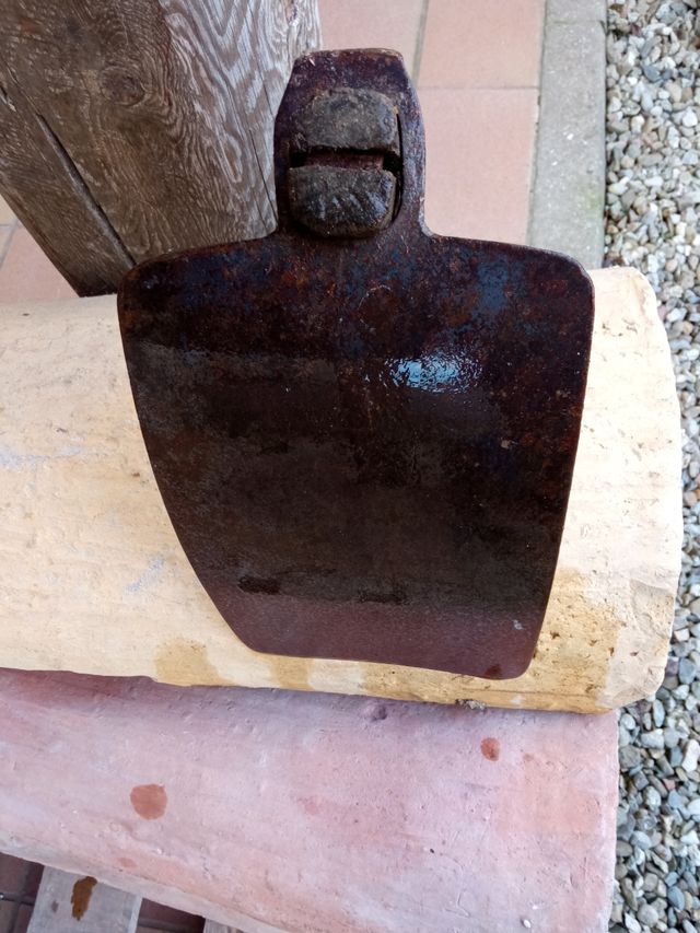 Azada Bellota 27 X 15;5