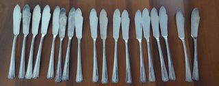 set di 18 coltelli da dolce placcati argento AR100