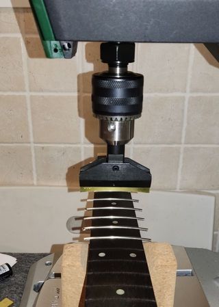 luthier reparación y ajuste de guitarras