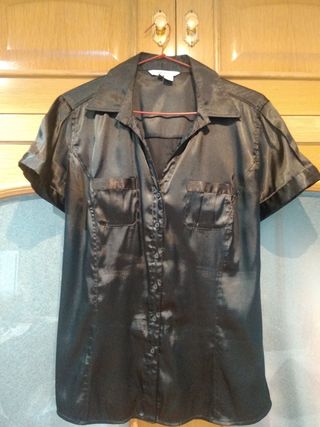 Camisa manga corta negra 