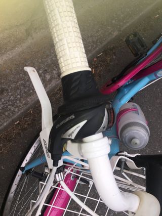 Bicicleta de paseo niña .