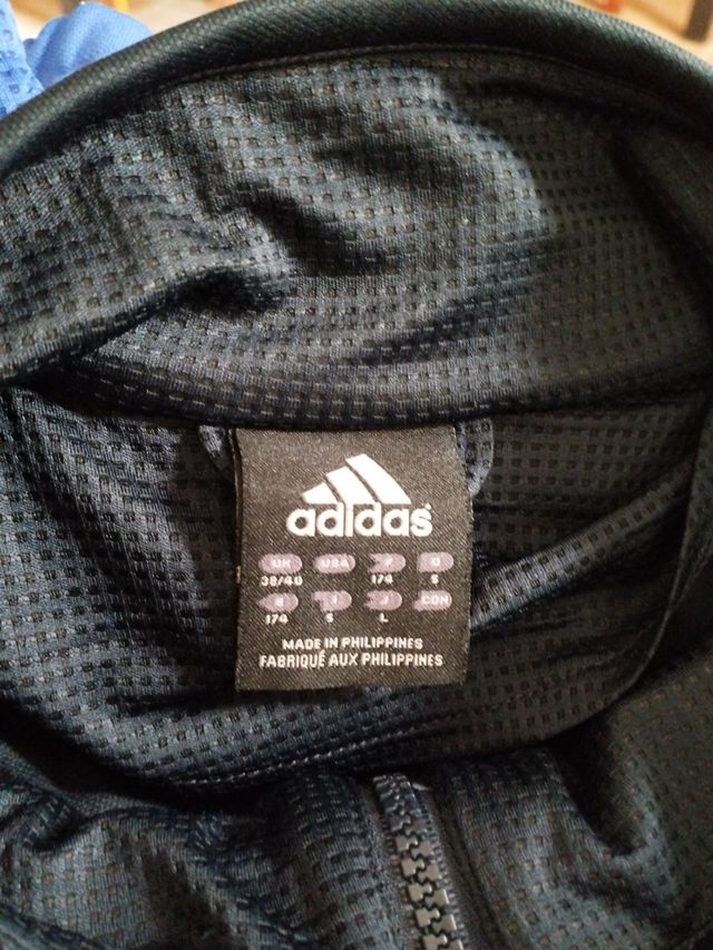 chaqueta adidas original. Cuerre con cremallera, h