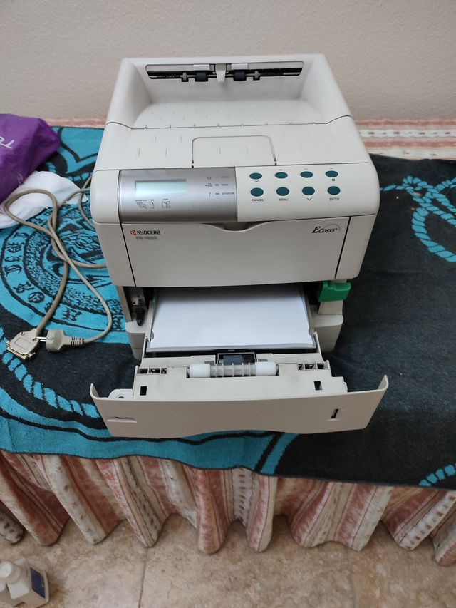 VENDO IMPRESORA LASER DE OFICINA KYOCERA