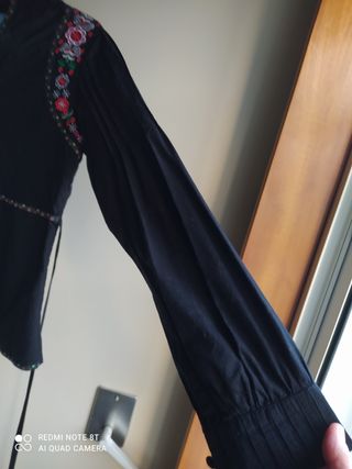 Camisa/Blusa negra de Amarti.Vintage