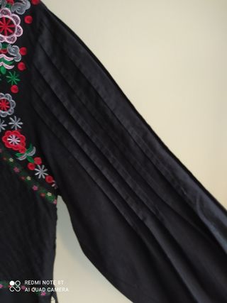 Camisa/Blusa negra de Amarti.Vintage