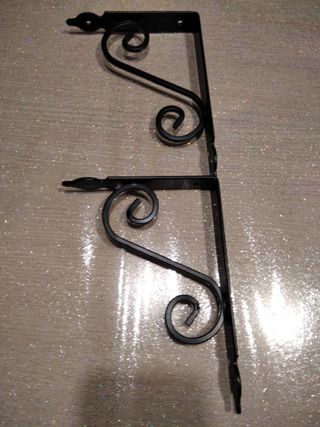 coppia di staffe per mensole