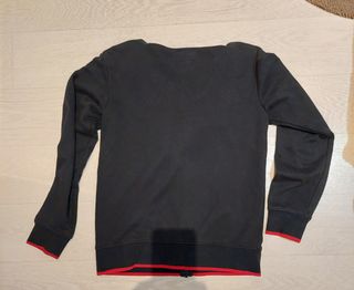Sudadera JORDAN con cremellera.