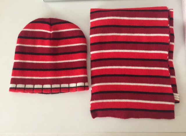 Conjunto gorro y bufanda para niños
