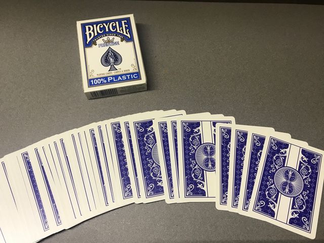 Mazzo di carte da poker per bicicletta al 100% in plastica