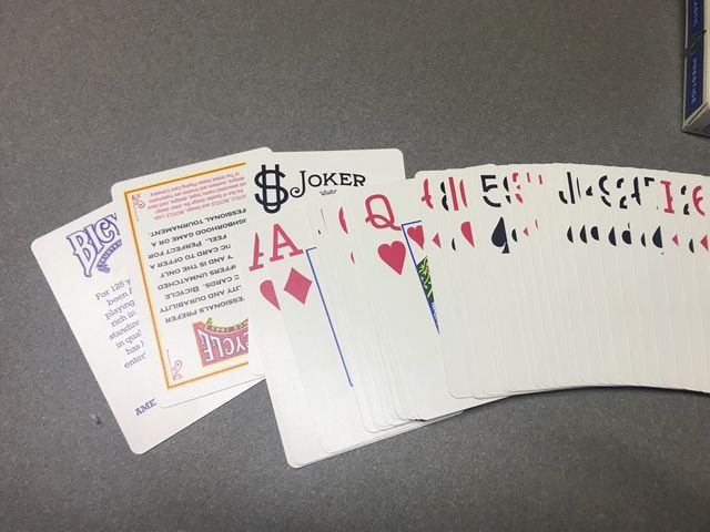 Mazzo di carte da poker per bicicletta al 100% in plastica