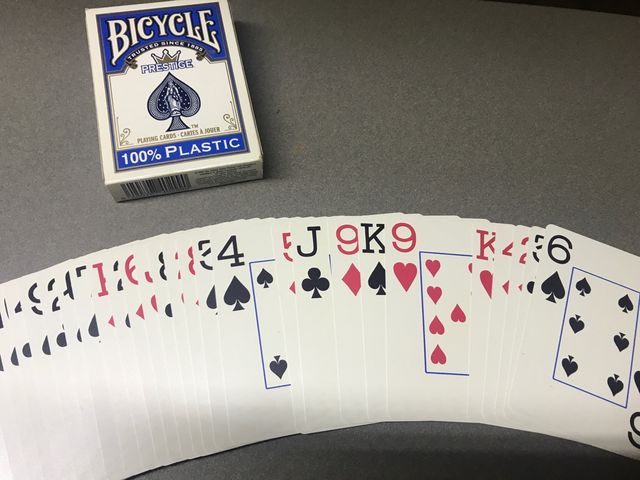 Mazzo di carte da poker per bicicletta al 100% in plastica