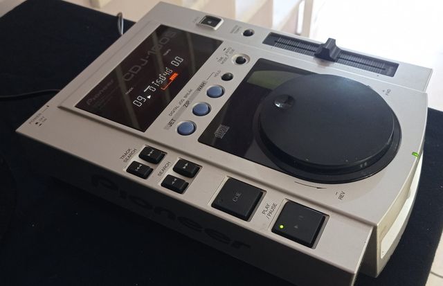 Dos Reproductores de CD Pioneer