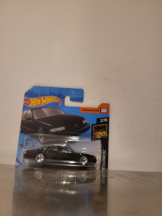 Chevrolet impala hotwheels