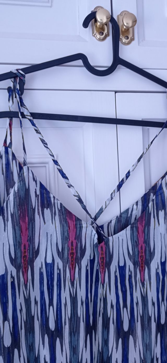 Precioso Vestido con lurex