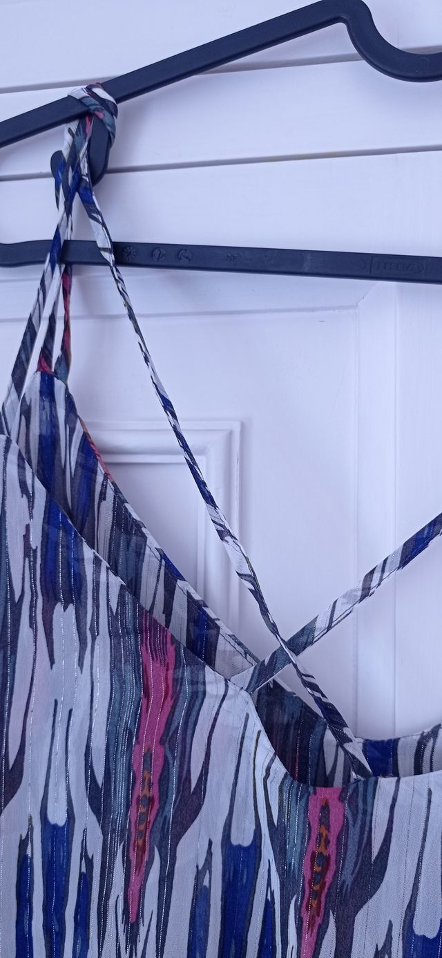 Precioso Vestido con lurex