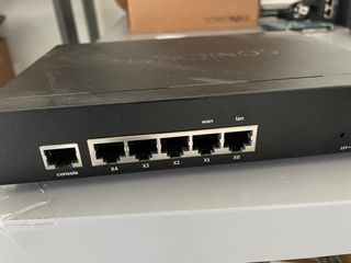 Firewall Sonicwall TZ300