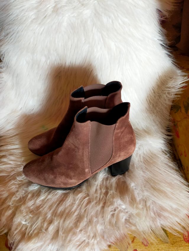 Botines ante Bluegenex