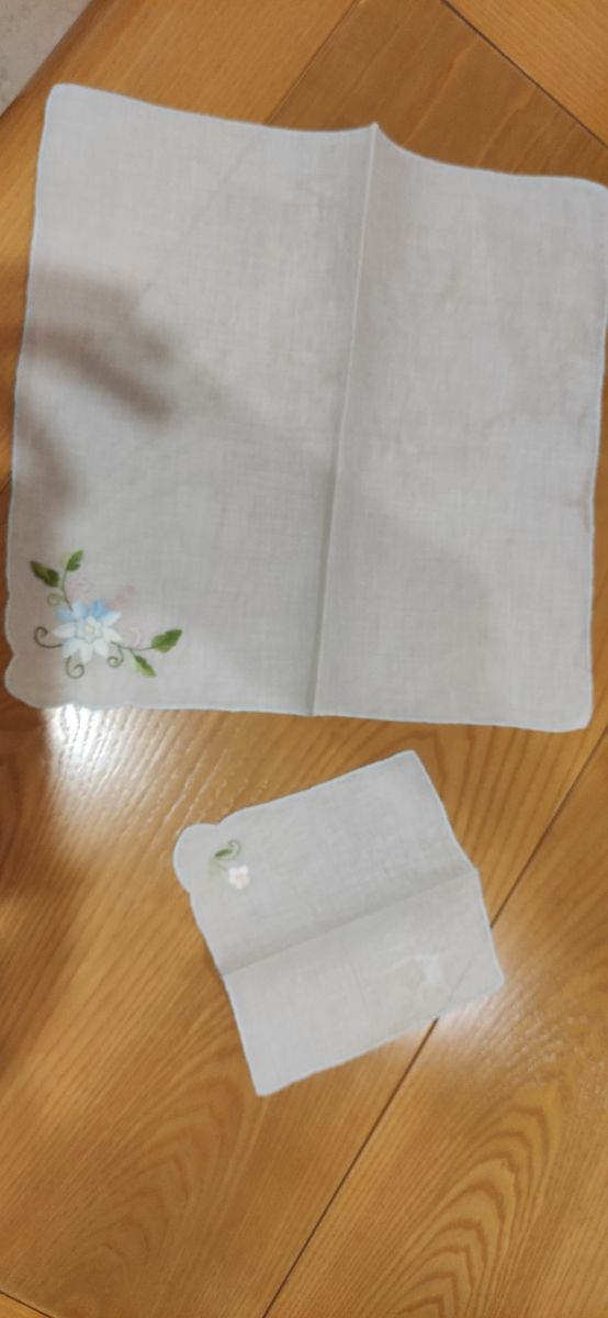 tovaglia verde acqua x 12 con tovaglioli