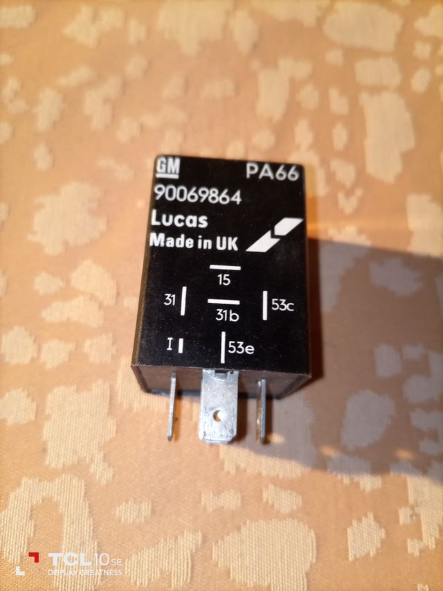 rele limpiaparabrisas opel kadett