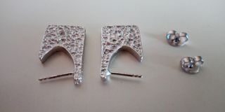 PENDIENTES DE ACERO QUIRÚRGICO - NUEVOS