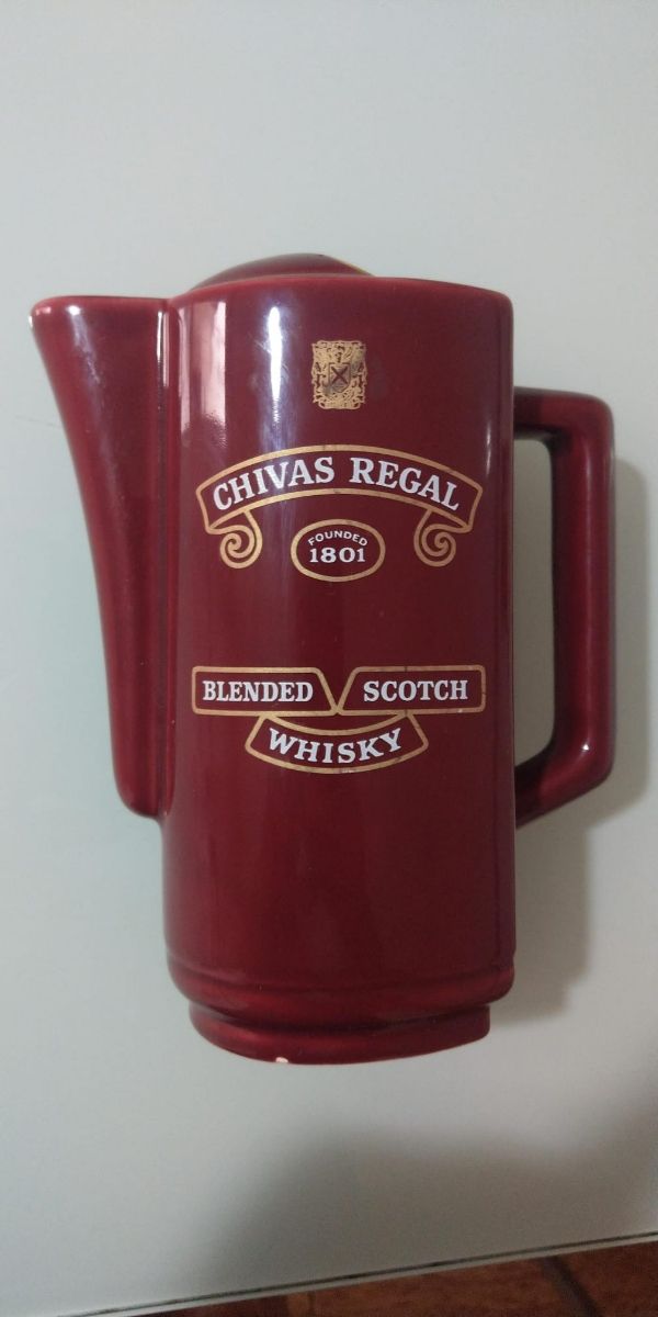 Jarra Chivas Regal