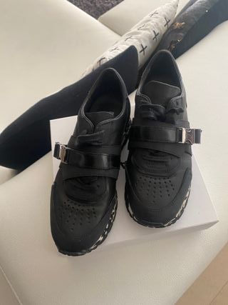 DIRK BIKKEMBRERGS TALLA 40, GUAPISIMAS