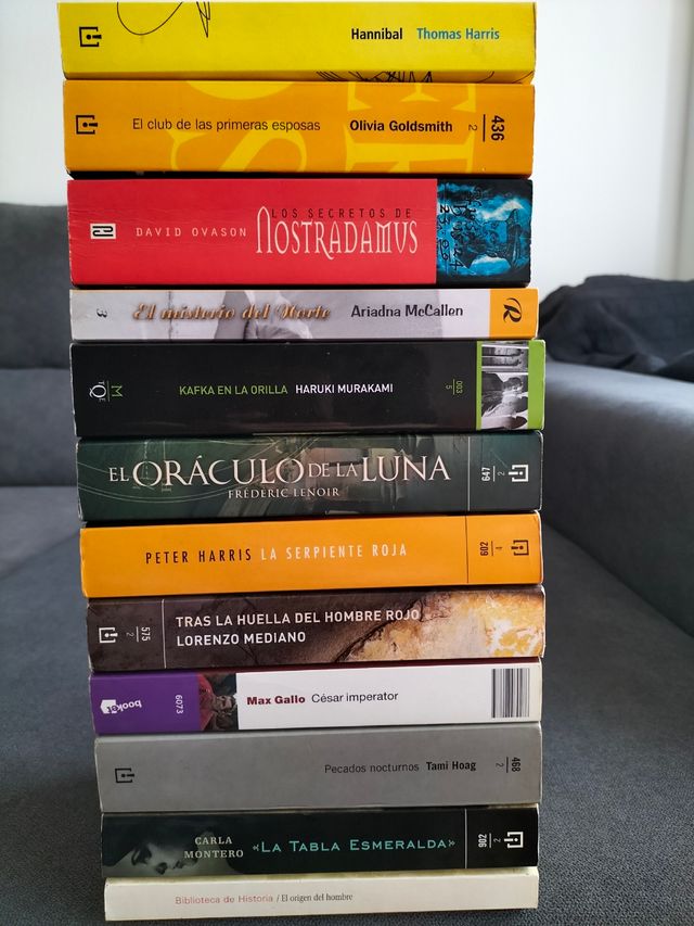 Lote n°001Varios Géneros y autores,todos a 4€ y 5€