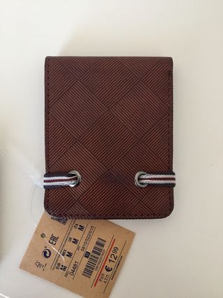 Cartera PULL&BEAR 