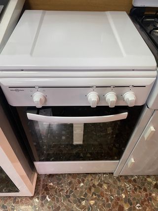 Cocina de butano con horno electrico