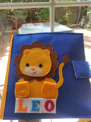 Libro de fieltro personalizado desde 40€