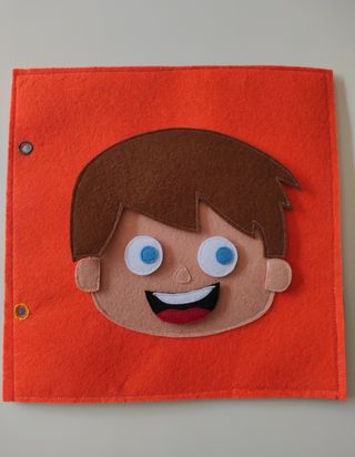 Libro de fieltro personalizado desde 40€