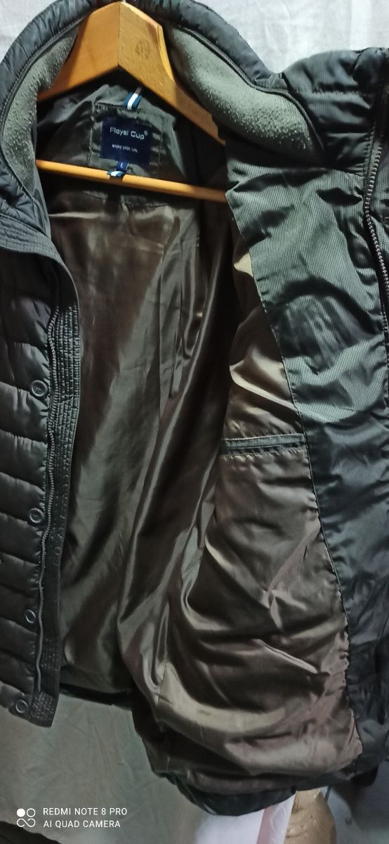 giubotto imbottito marrone con cappuccio