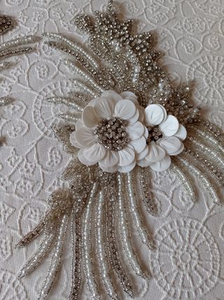 Aplicaciones de pedrería vestido Novia/Fiesta
