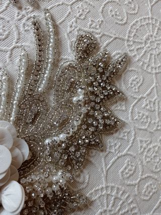 Aplicaciones de pedrería vestido Novia/Fiesta