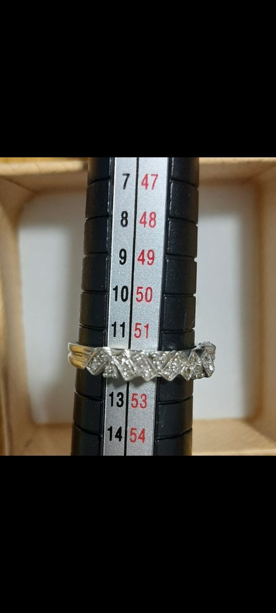 alianza de oro blanco 18k