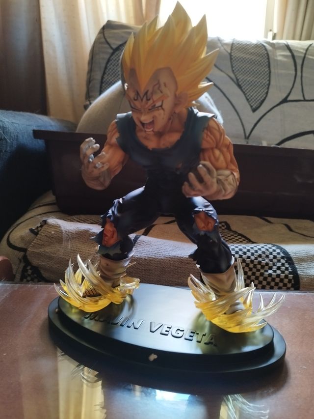 vegeta figure class
