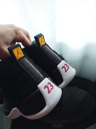 Nike Air Jordan Retro XII 12 Reverse Taxi 
