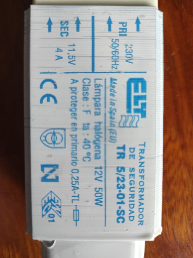 Lámparas GU5.3 + transformador