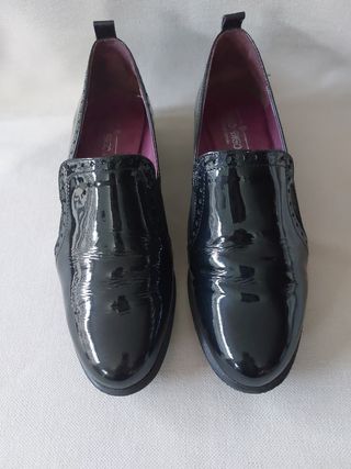 Zapatos de chica.
