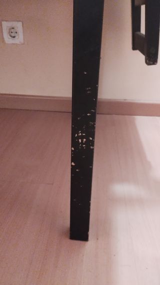 Mesa de madera natural de comedor con 4 sillas