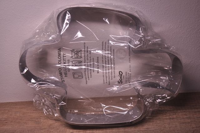 Stampo per colomba pasquale Hello Kitty nuovo