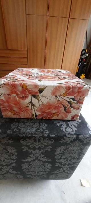 scatole vuote per regalo 