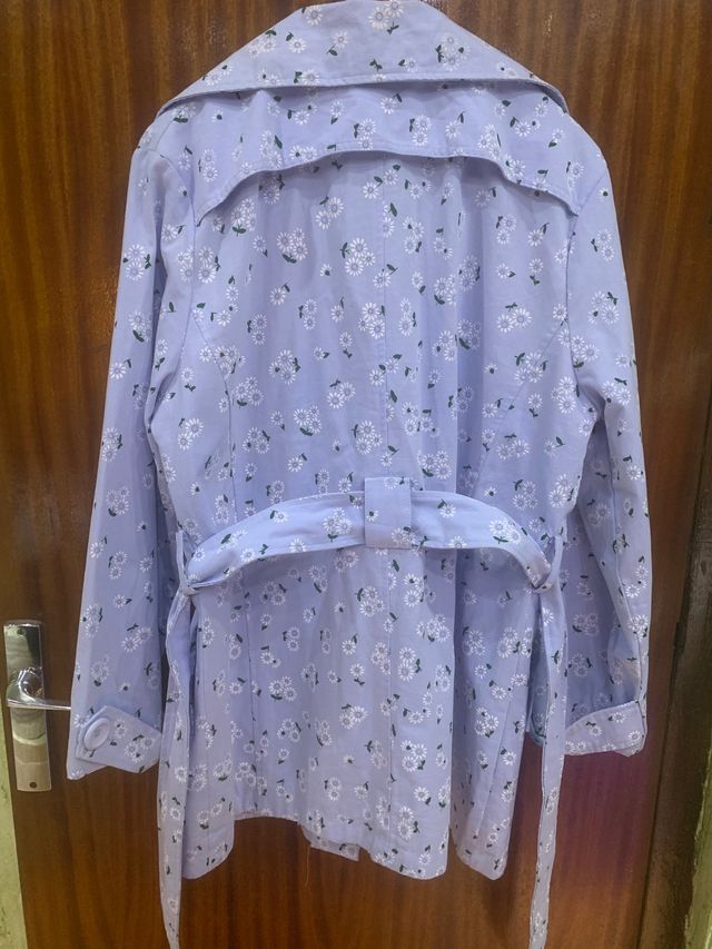 Gabardina azul talla 42