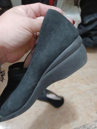 zapatos negros