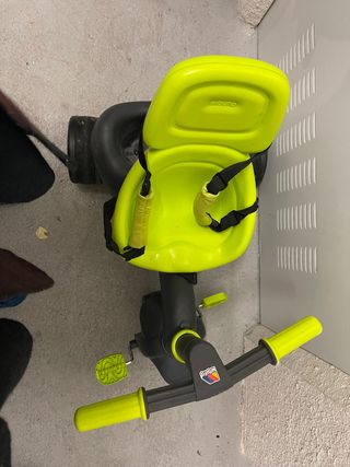 Triciclo evolutivo con mochila 
