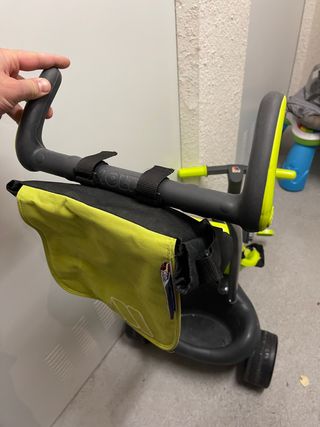 Triciclo evolutivo con mochila 